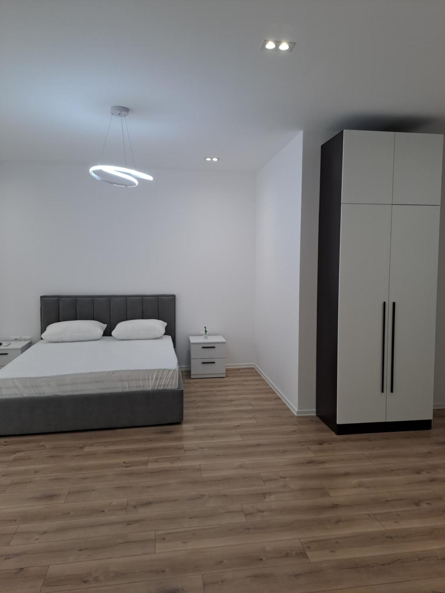 Erdis Home Nr 2 Tirana Buitenkant foto